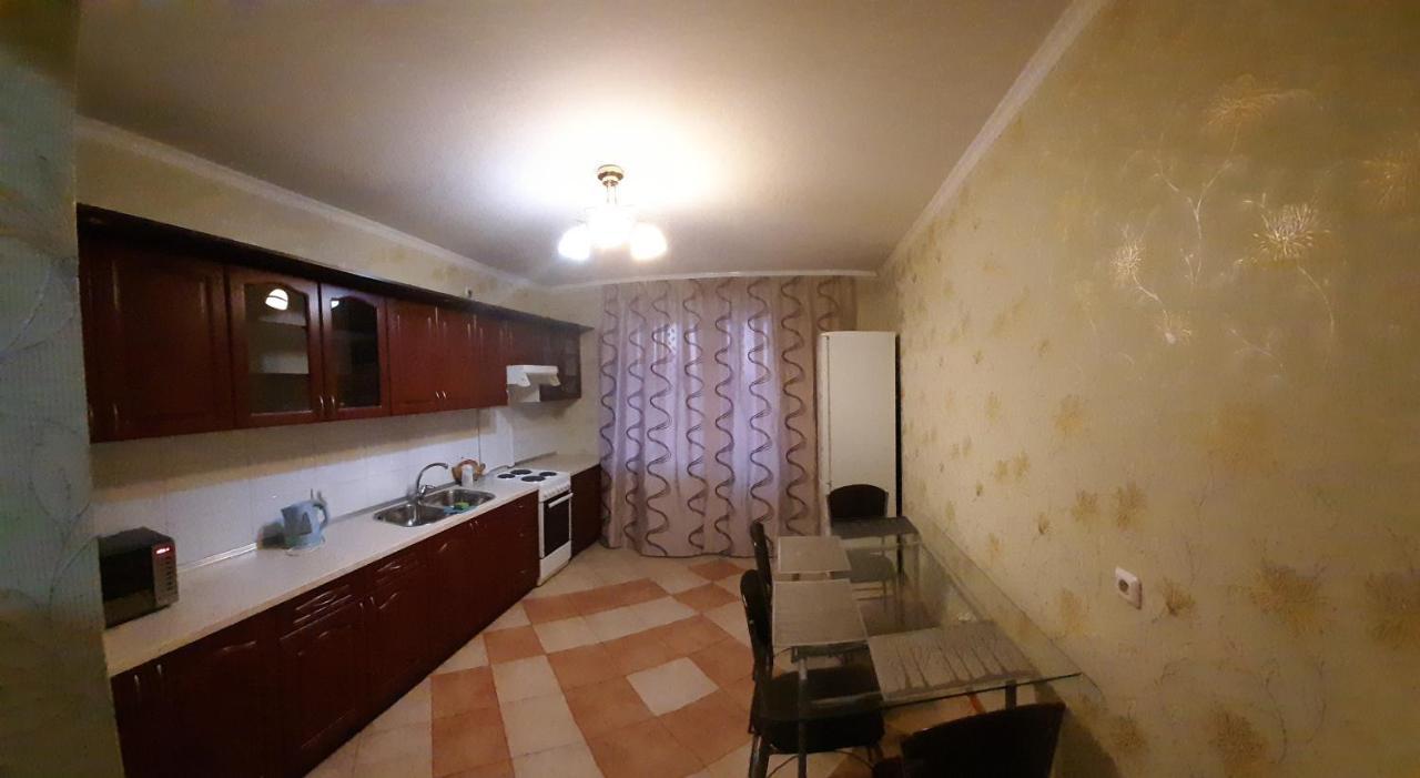 Cosy Flat Apartment Kiev Bagian luar foto